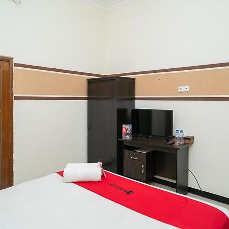 Reddoorz Syariah Near Marvel City Mall 2 Surabaja Zewnętrze zdjęcie