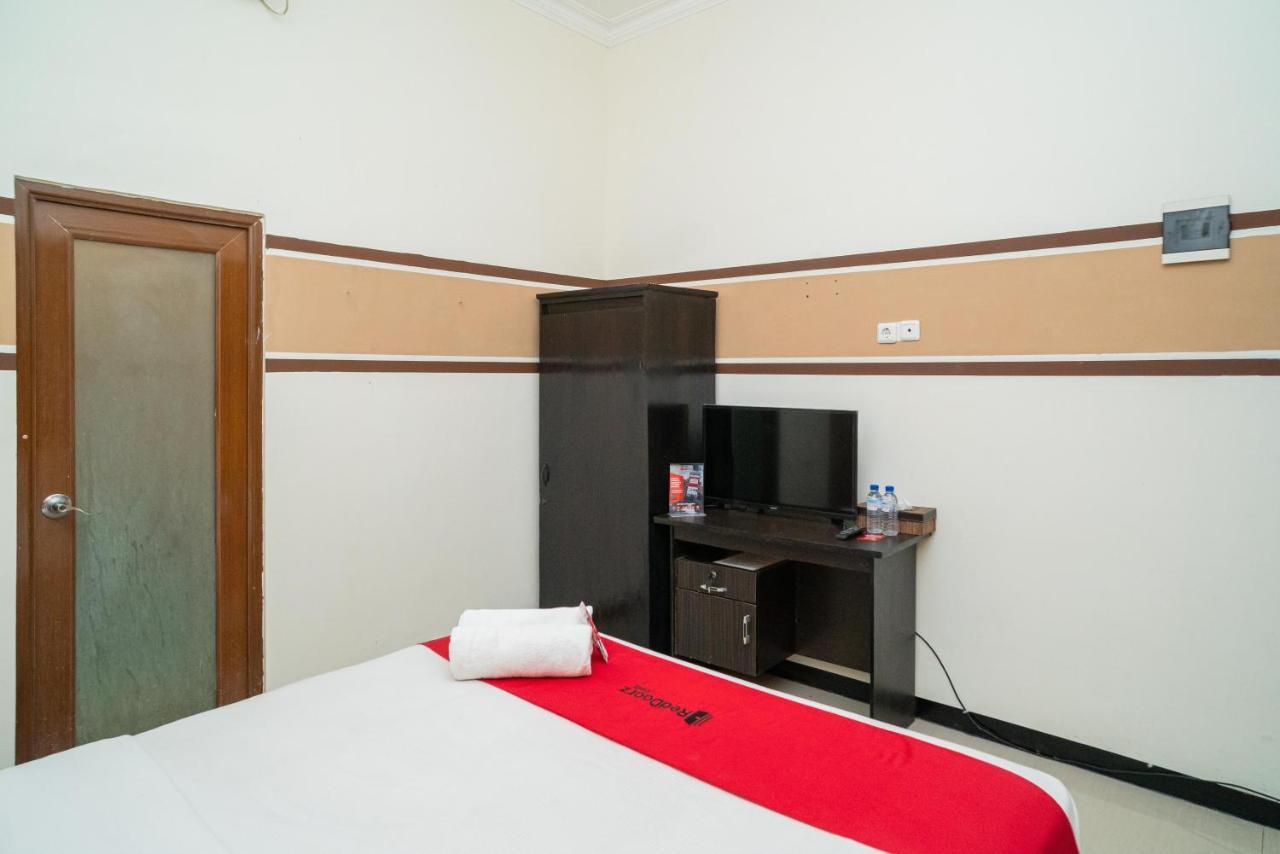 Reddoorz Syariah Near Marvel City Mall 2 Surabaja Zewnętrze zdjęcie