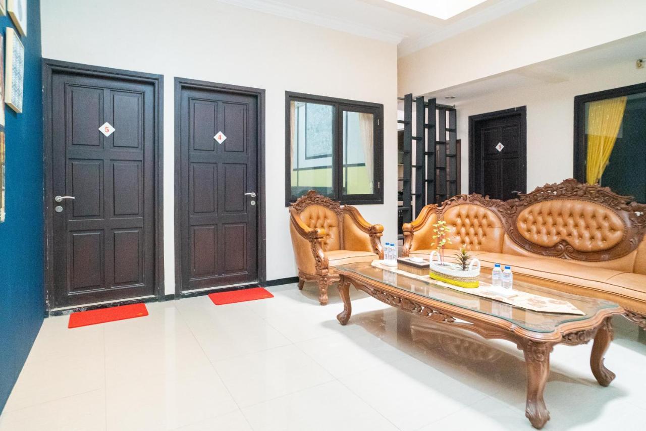 Reddoorz Syariah Near Marvel City Mall 2 Surabaja Zewnętrze zdjęcie