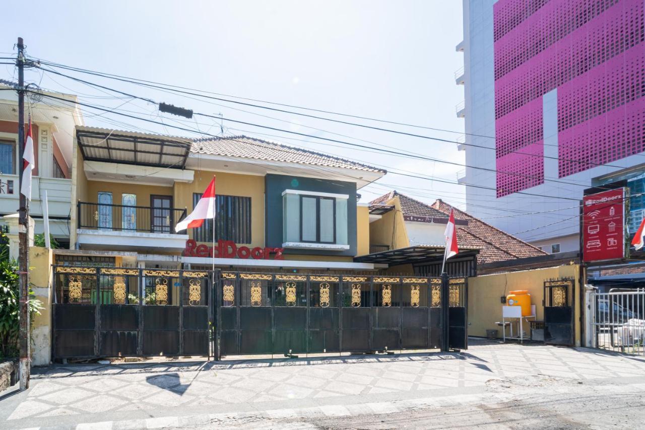 Reddoorz Syariah Near Marvel City Mall 2 Surabaja Zewnętrze zdjęcie