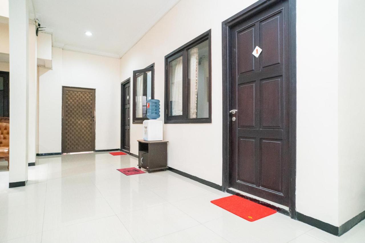 Reddoorz Syariah Near Marvel City Mall 2 Surabaja Zewnętrze zdjęcie